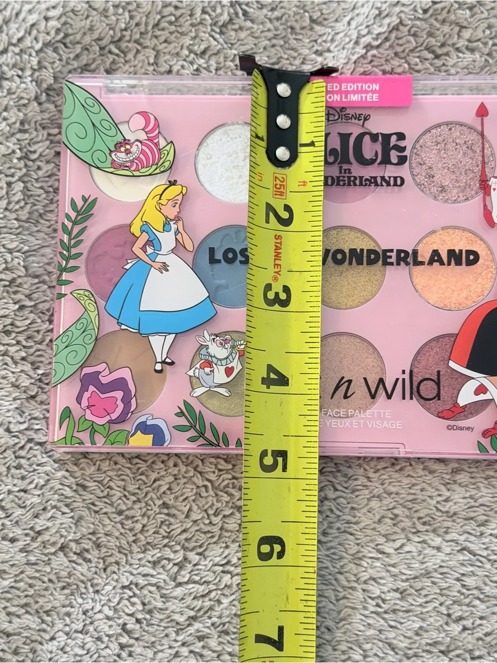 Wet n Wild Disney Alice in Wonderland Lost in Wonderland Eyeshadow palette NEW